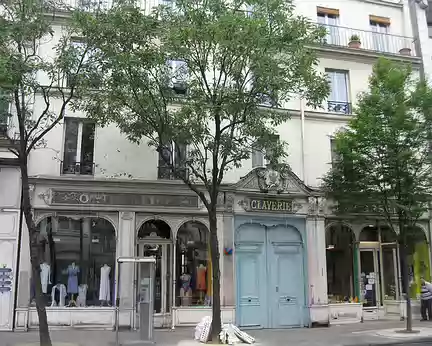 01 Devanture des Ets Claverie, magasin de corsets de la fin du XIXè siècle